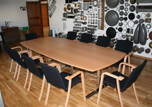 Konferensbord Snitsa 200 x 120 cm rundad